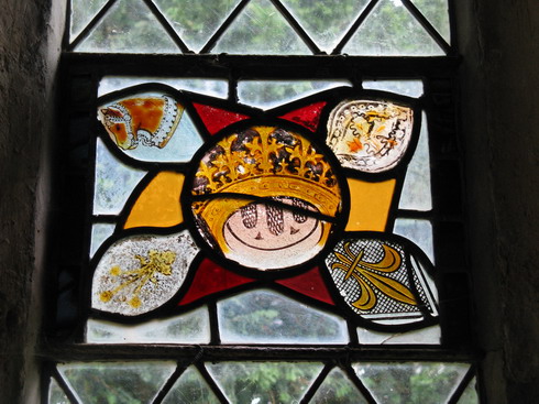 Glass in Purse Caundle Church
